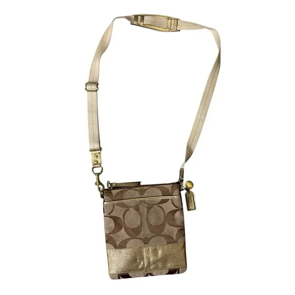 Coach Signature 40758 Swingpack Crossbody Shoulder Handbag Purse - Picture 2 of 13